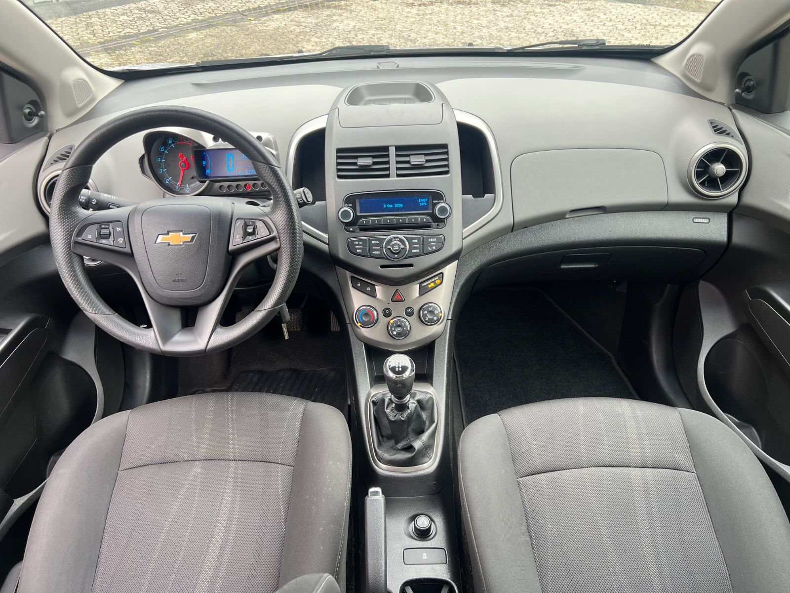 Fahrzeugabbildung Chevrolet Aveo Schrägheck LT *TÜV NEU*