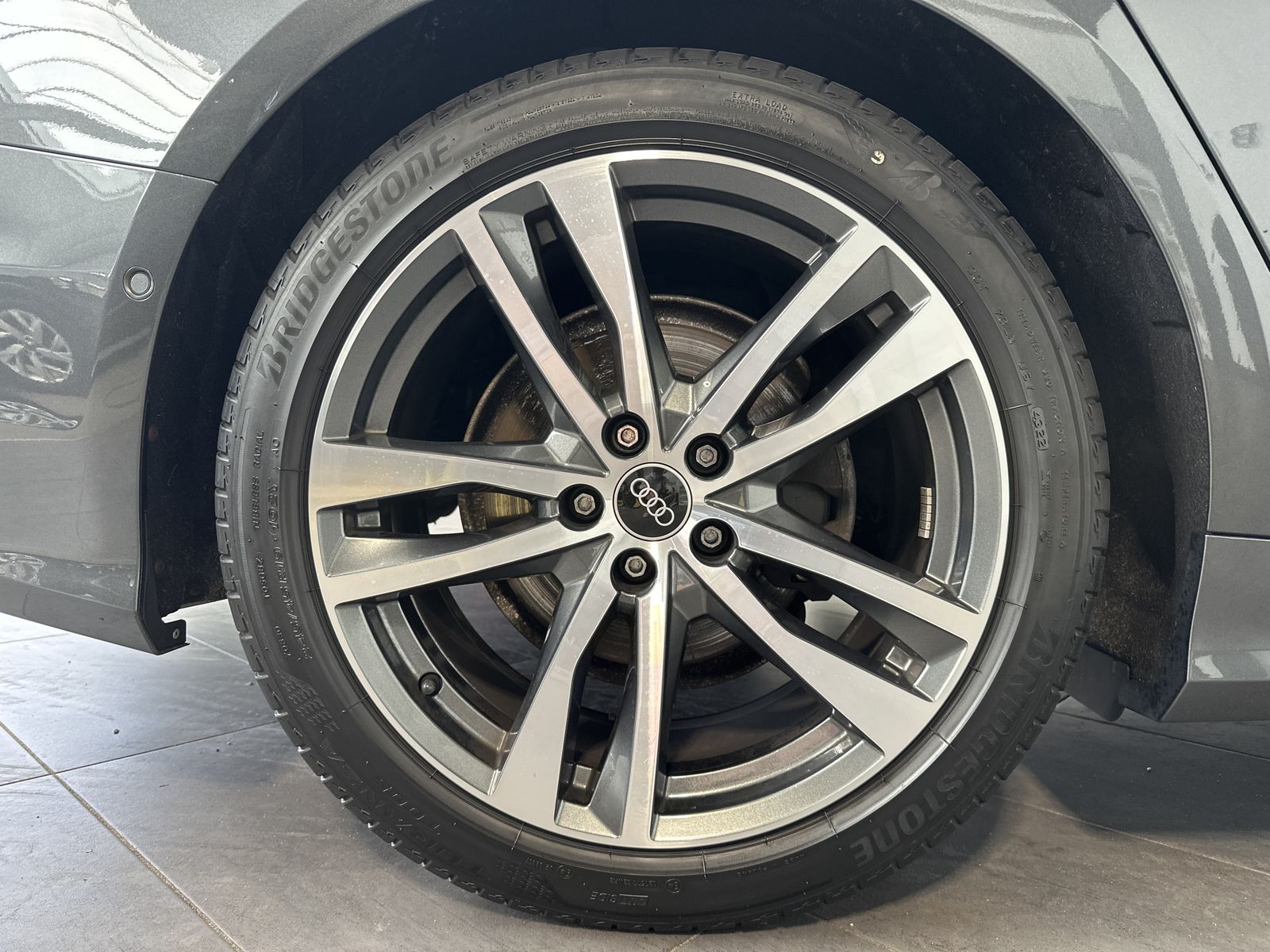 Fahrzeugabbildung Audi A6 Avant 40 TDI S-Line Black NAV+LED+ACC+19ZO+VC