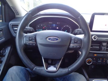 Ford Focus - 8
