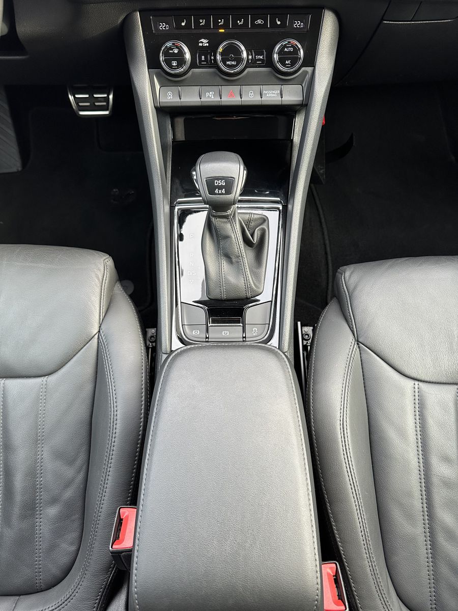 Fahrzeugabbildung SKODA Kodiaq 2.0 TDI DSG 4x4 L&K NAV+LED+AHK+360°+SHZ