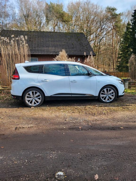 Image of Renault Scenic