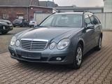 Mercedes-Benz Mercedes E200 Kompressor mit Gasanlage - Mercedes-Benz E 200 mit LPG-Antrieb