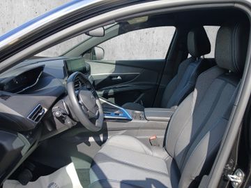 Peugeot 3008 Allure Pack 1.2 PureTech 130 +Navi+Kam.+SHZ