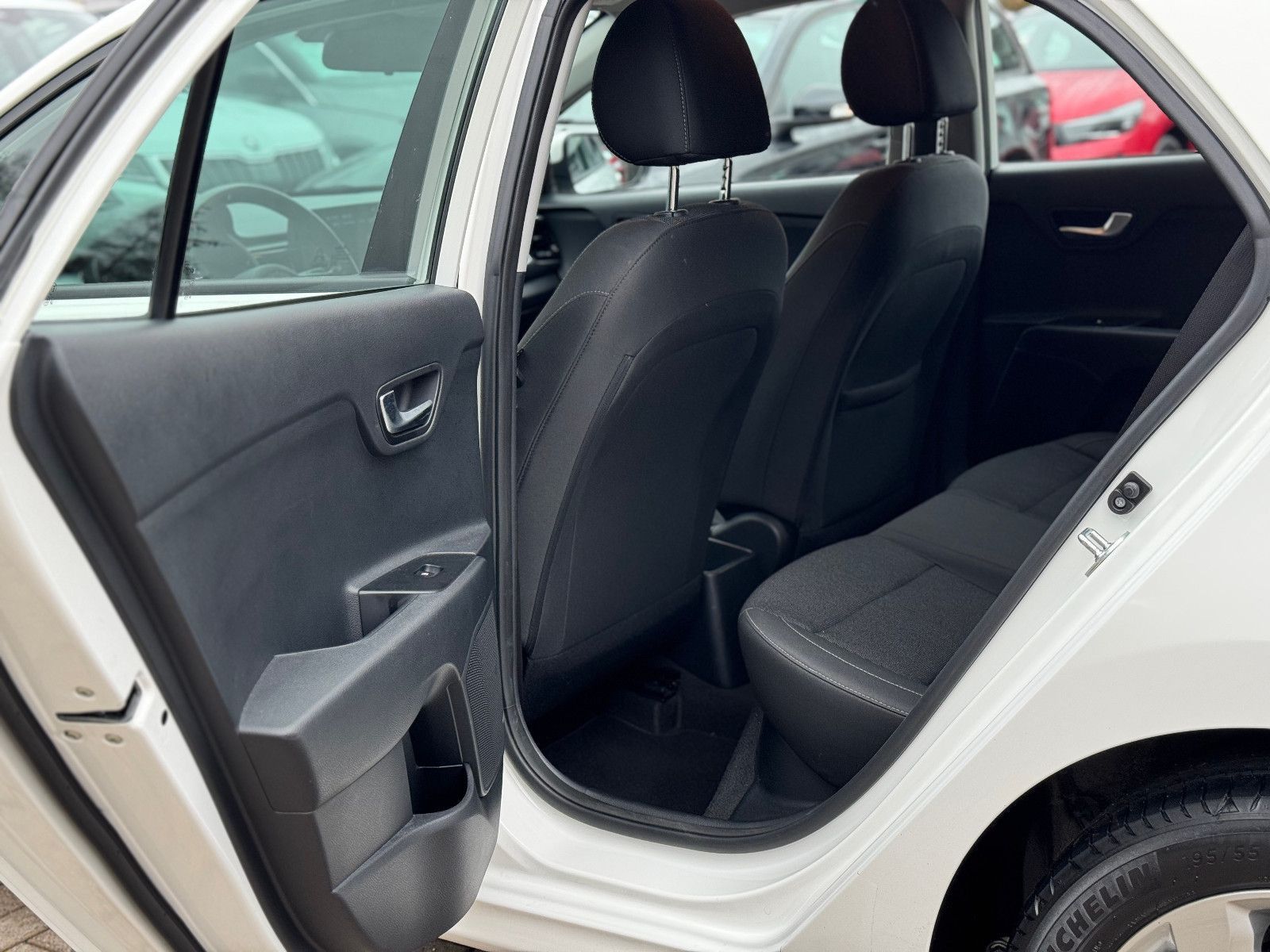 KIA Rio, 2022, Benzin, 101 PS