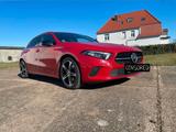 Mercedes-Benz A 220 4MATIC DCT -