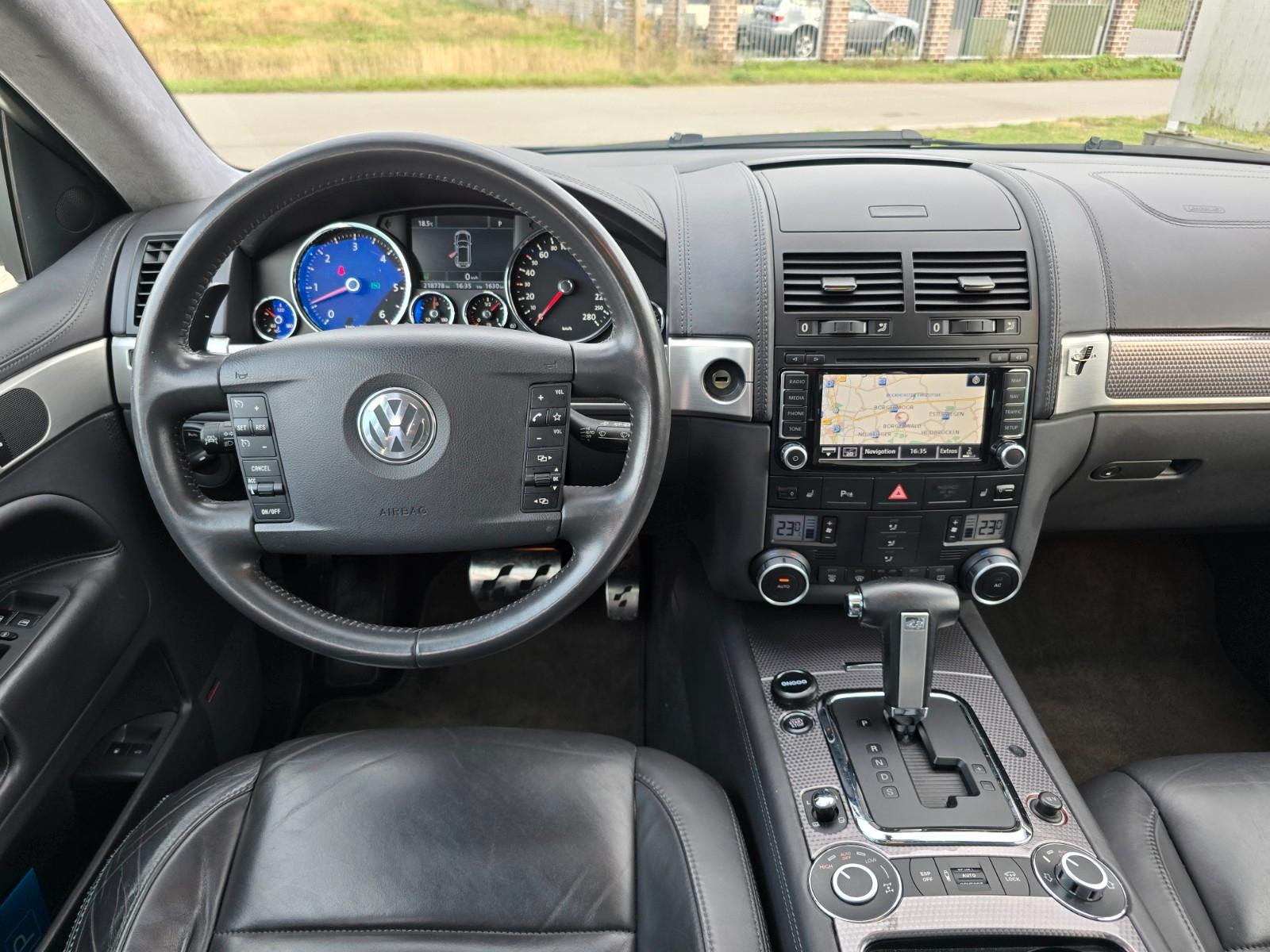 VOLKSWAGEN TOUAREG - V10 TDI - R50 -  351 CV - TOIT OUVRANT