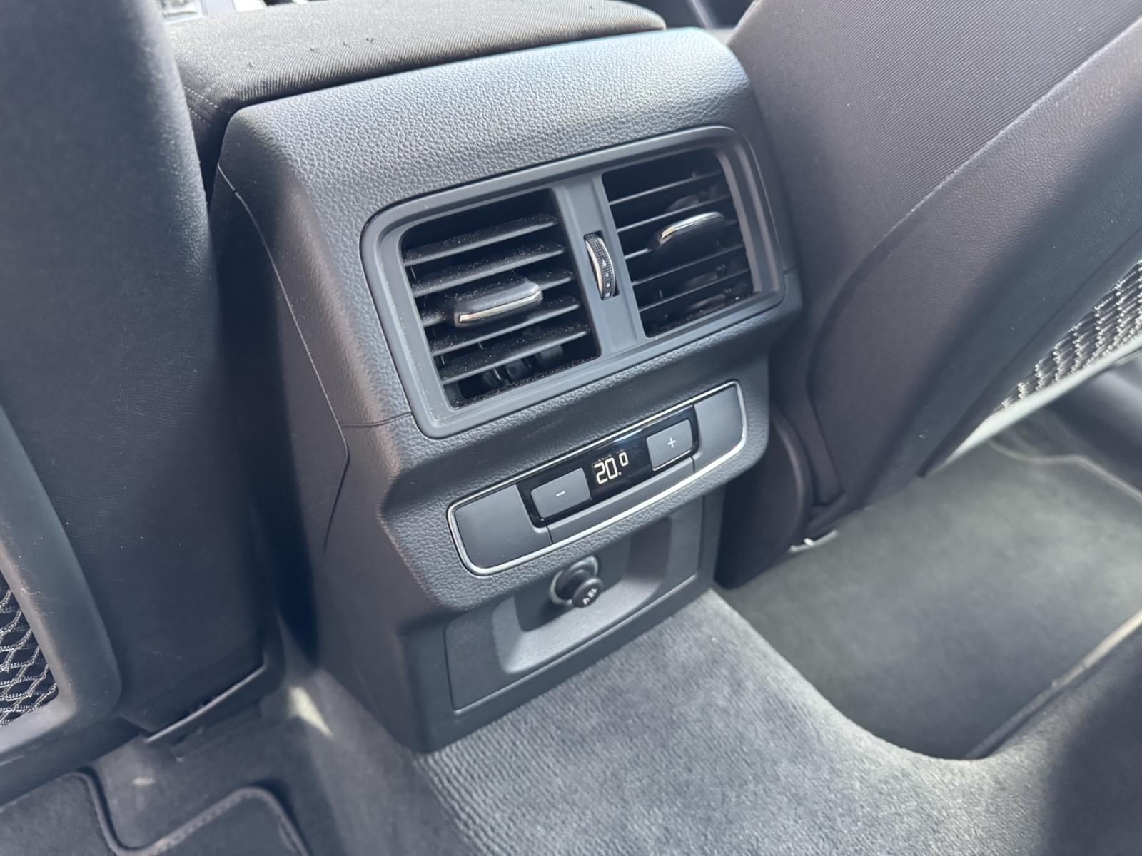 Audi Q5 50 TFSI e quattro S tronic