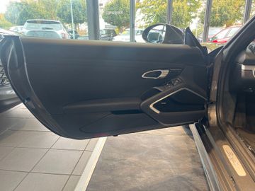 Porsche 718 BOXSTER  982 24 Monate P. Approved Garantie
