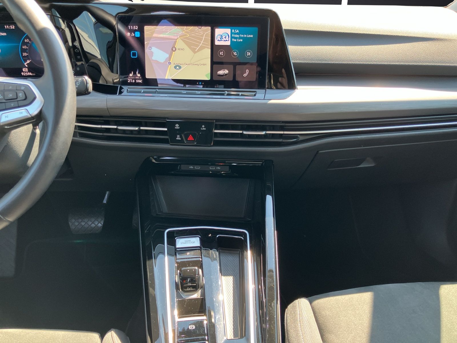 Fahrzeugabbildung Volkswagen Golf VIII Variant TDI Style DSG LEDplus Navi AID