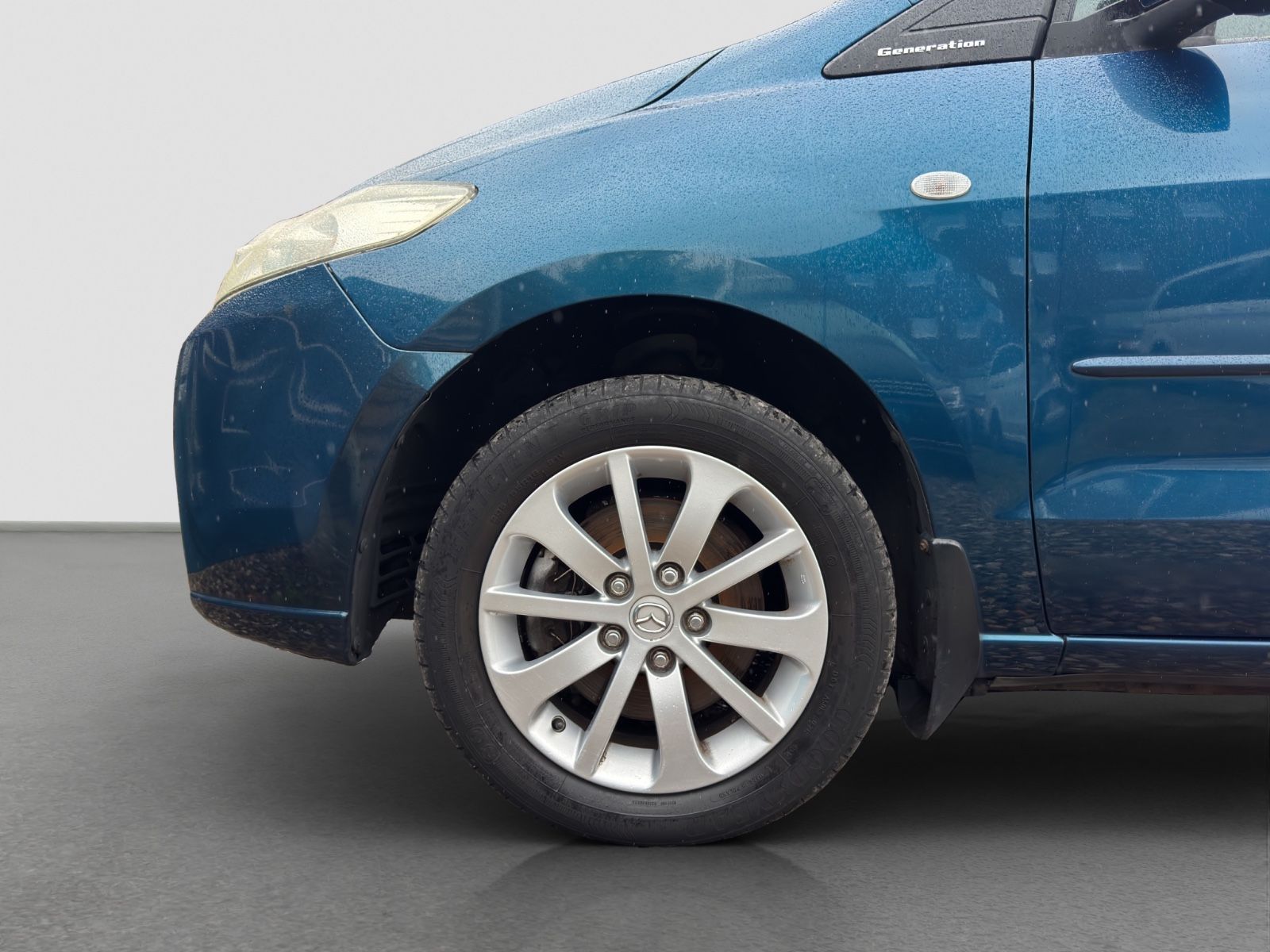 Fahrzeugabbildung Mazda 5 Lim. 1.8 Comfort /AHK/6.Sitzer/Klimaautomatik