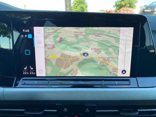 Golf VIII Variant 2.0 TDI DSG NAVI+AHK+ACC+LED+5
