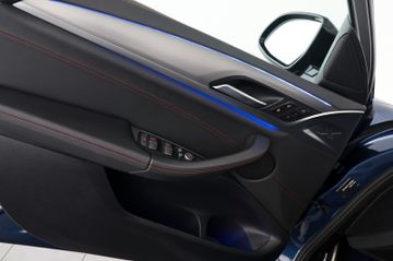 BMW X4 xDrive30i M Sport PANO HUD ACC RFK AHK 1.Hand