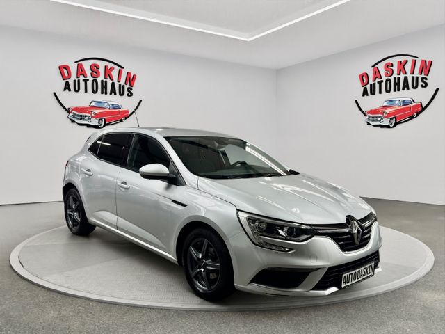 Renault Megane IV Lim. SCHECKHEFT/TÜV NEU/NAVI/TEMPOMAT