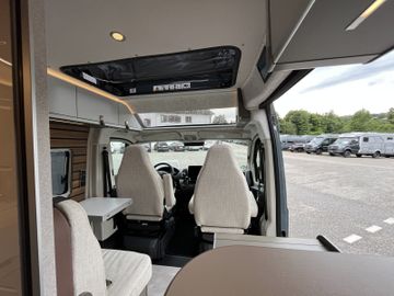 HYMER ERIBA HYMERCAR Yellowstone Fiat Premium Autarkie Maxi NP:111550