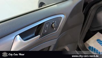 Volkswagen Golf - 12