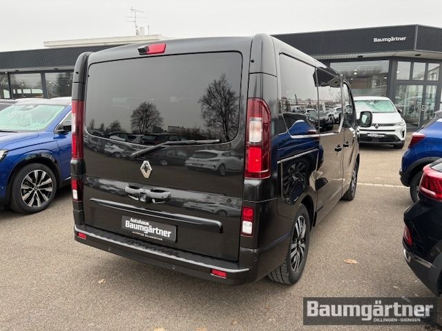 Fahrzeugabbildung Renault Trafic Combi SpaceClass Blue dCi 170 EDC 7-Sitze