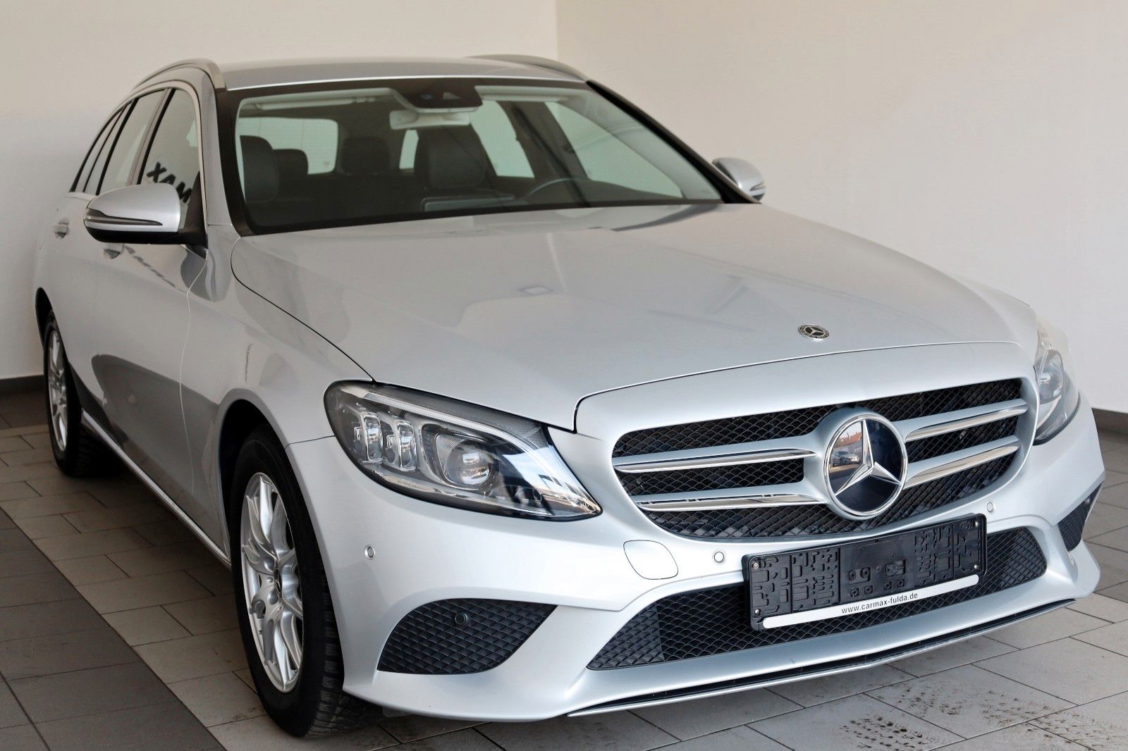 Fahrzeugabbildung Mercedes-Benz C 200d T T.Leder,Apple CarPlay,Kamera,SH,PDC,AHK