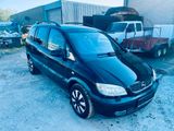 Opel Zafira 1.8 Liter 16 V / 7 Sitzer  / Ahk - Opel Zafira: 8v