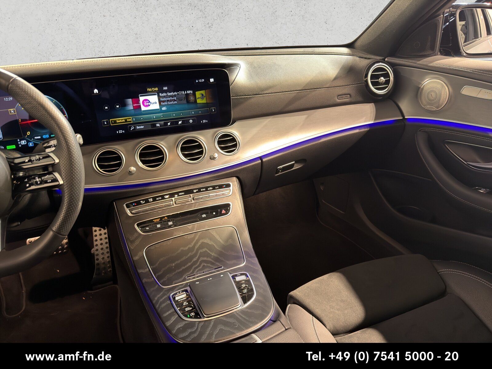 E 220d T AMG NIGHT EDITION | AHK | PANO | BURMES