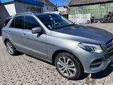 Mercedes-Benz 350 - Mercedes 350 SUV