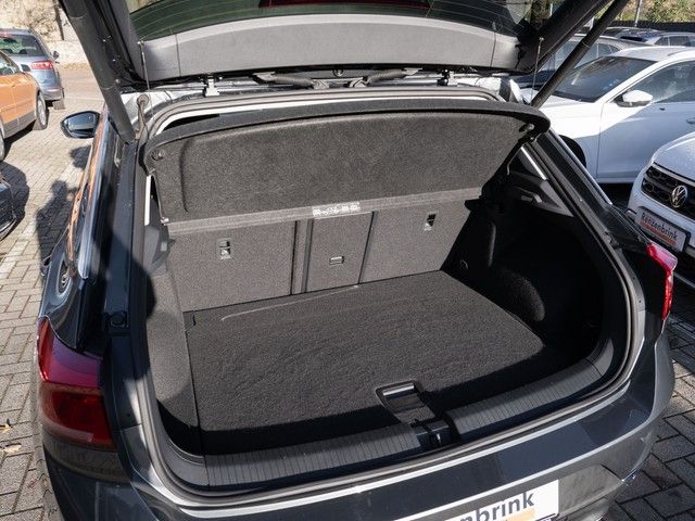 T-Roc Active TSI AHK NAV ACC el. Heckklap. Ganzj