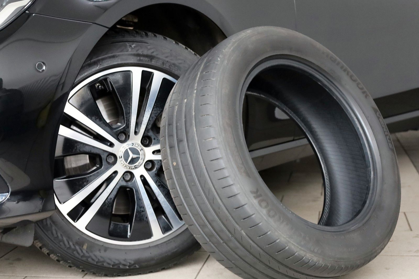 Fahrzeugabbildung Mercedes-Benz E 300 d 4M Avantgarde,Kamera,Navi,LED,SH,AHK+WR