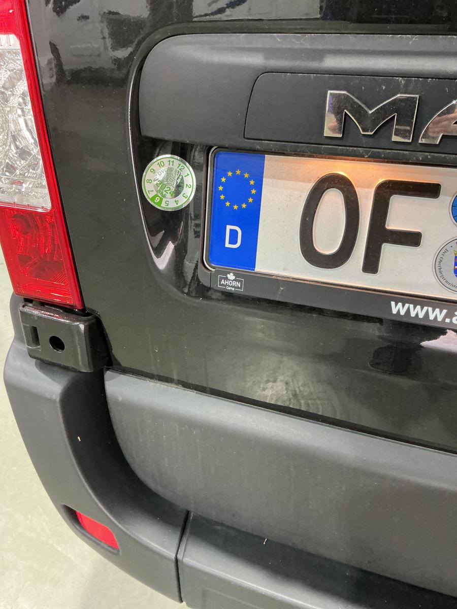 Ahorn Van 550 Einzelstück in Schwarz