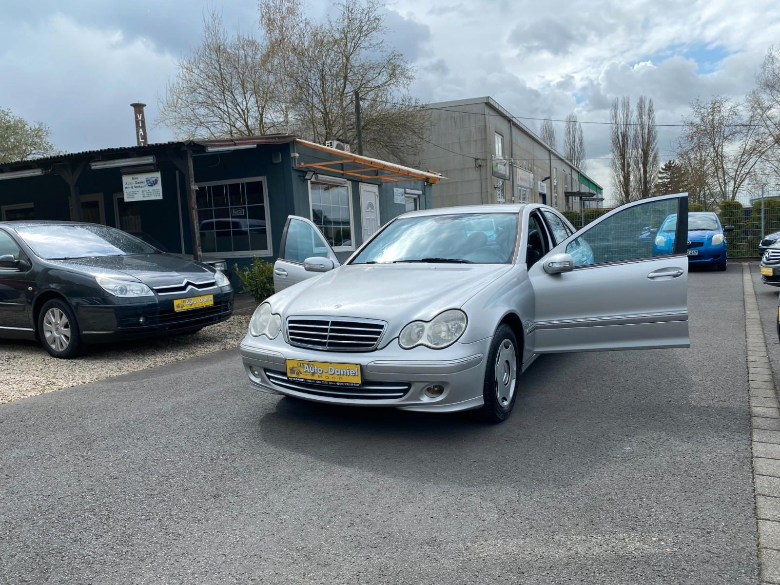 Mercedes-Benz C180 1.Hand Leder Scheckheftgepf. Klima TÜV