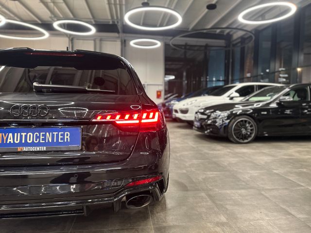 Audi RS4 Avant 2.9 TFSI quattro*HUD*Navi*Klima*SHZ*BT