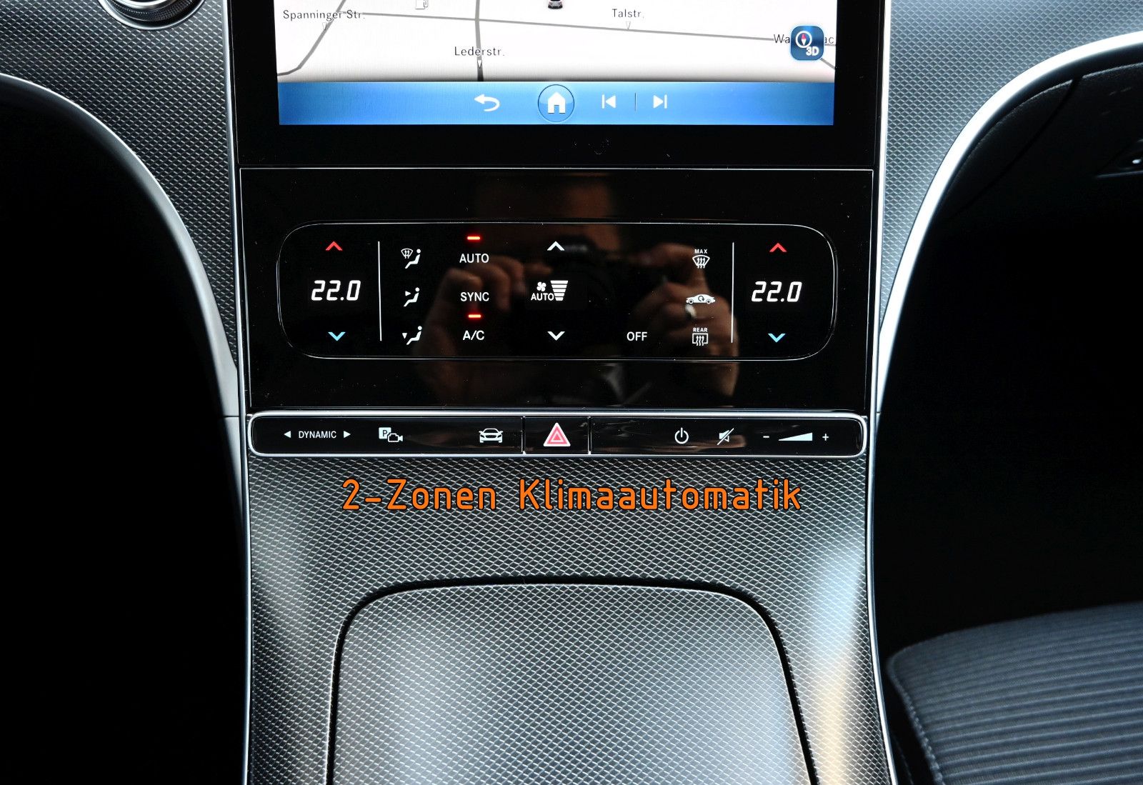Fahrzeugabbildung Mercedes-Benz C 200 T Aut. Avantgarde °ACC°DIGITAL LIGHT°MEMO°