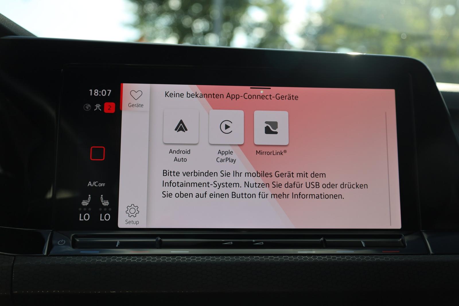 Volkswagen Golf VIII 2.0 GTI LED Navi Bluetooth Sitzheizung, миниатюра 15
