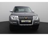 Mitsubishi Pajero GLS 3,8L 4WD AHK, AppleCP, Pano, Schiebed - Mitsubishi Pajero mit Panoramadach