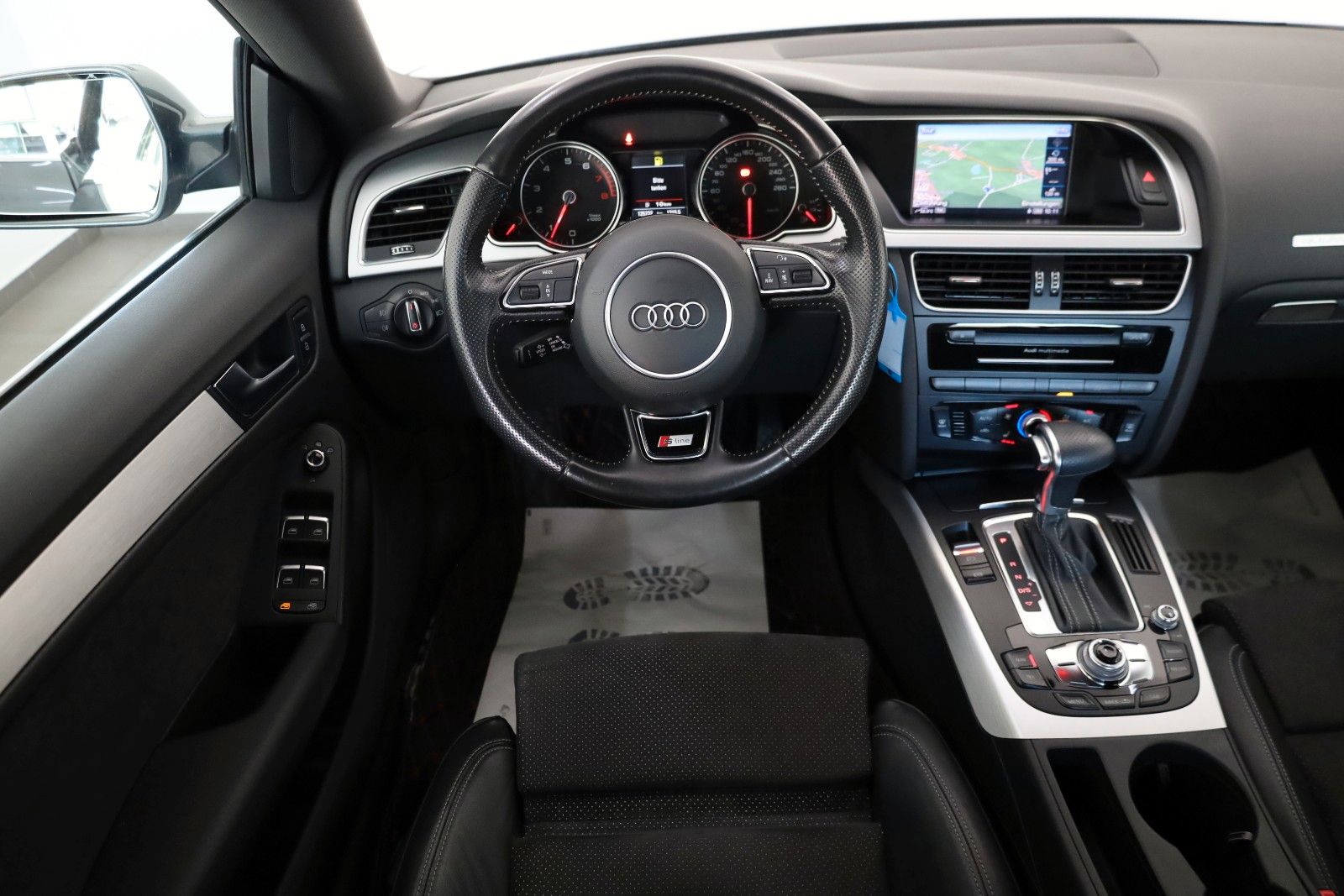 Fahrzeugabbildung Audi A5 SB 2.0 TFSI quattro S Line T.Leder,Navi,Xenon