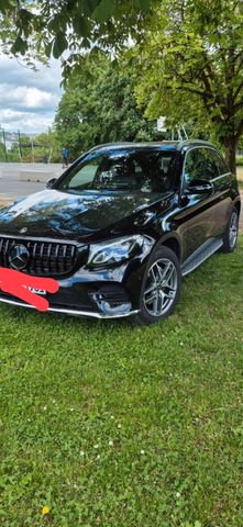MERCEDES-BENZ AMG-Line GLC 250 4MATIC Autom. -