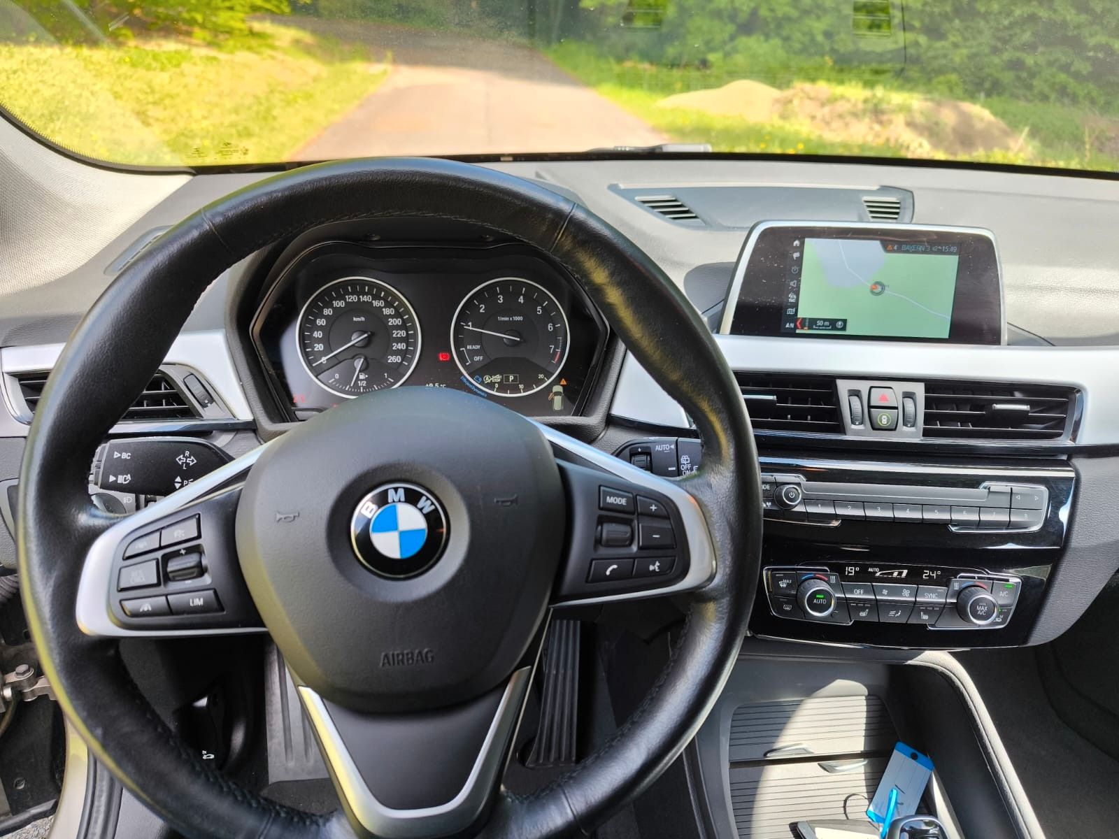 BMW X1  18 i AUTOMATIK NAVI LED SHZ PDC 1.Hand foto 12