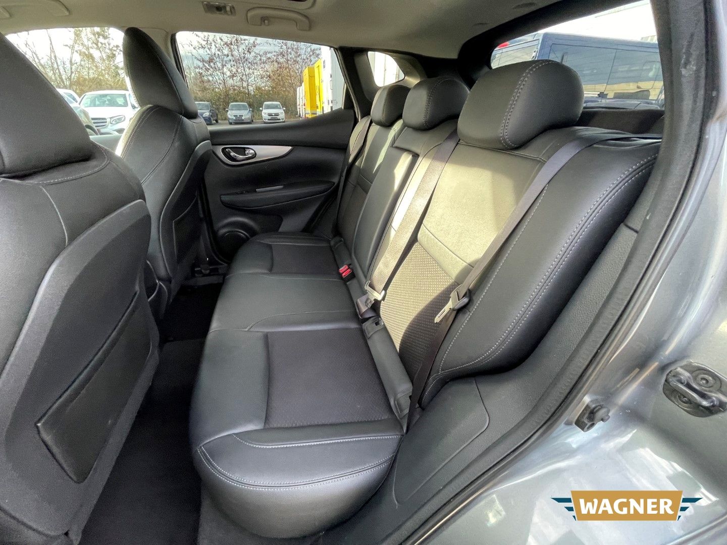 Fahrzeugabbildung Nissan Qashqai N-Connecta Auto springt nicht an