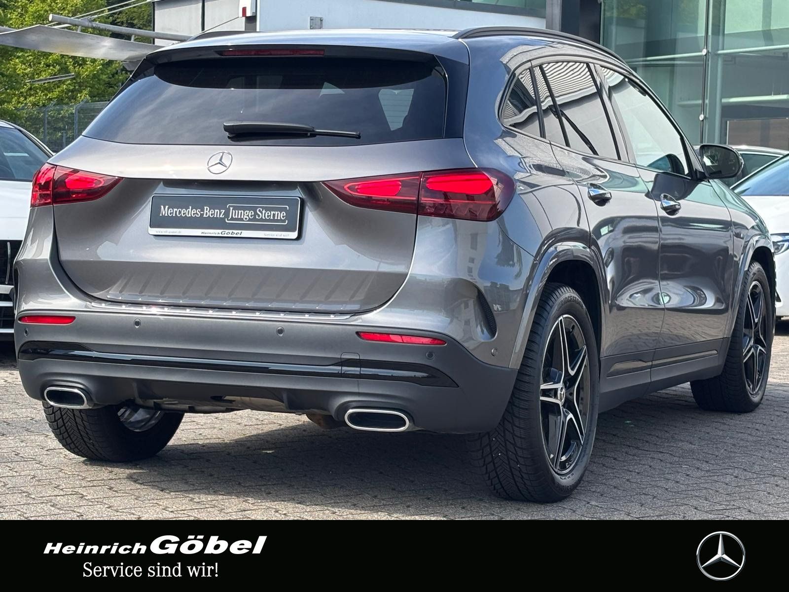 Fahrzeugabbildung Mercedes-Benz GLA 200 AMG*DISTRONIC*AHK*FAP*KEYLESS*AMBIENTEB*