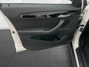 BMW X1 - 10
