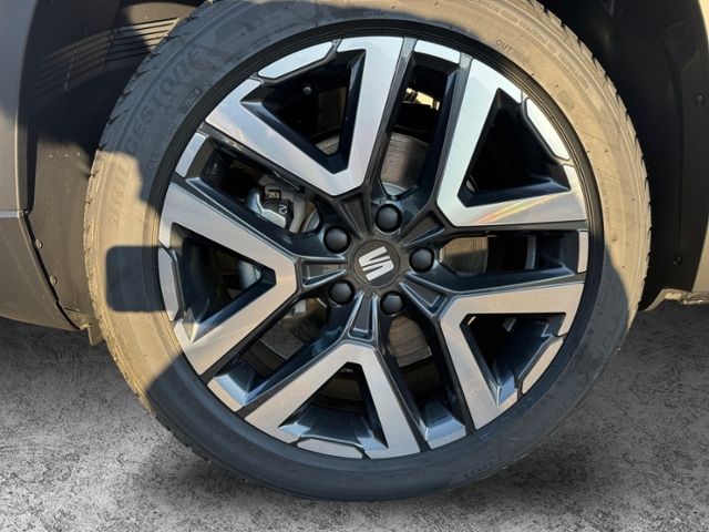 Fahrzeugabbildung SEAT Ateca 1.5 TSI KLIMA LED NAVI ALU