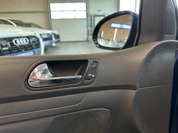 MYAUTOCENTER – Gebraucht- und Jahreswagen mit Werkstattservice in Pfaffenhofen Volkswagen Golf V Lim. Trendline *TÜV*Klima*