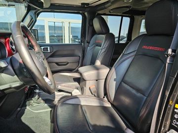 Jeep Wrangler - 11