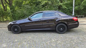 Mercedes E 250 - 12