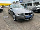 BMW 318i Limousine //FACELIFT+AHK+KLIMAAUTOMATIK// - BMW 3er Reihe aus 2010: Facelift