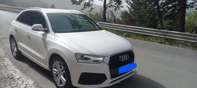 Audi Q3 2.0 TDI 150 CV - S LINE - SEDILI IN PELL