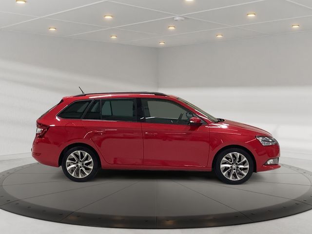 Fabia Combi Ambition 70 kW AHK NAVI NSW EL FH