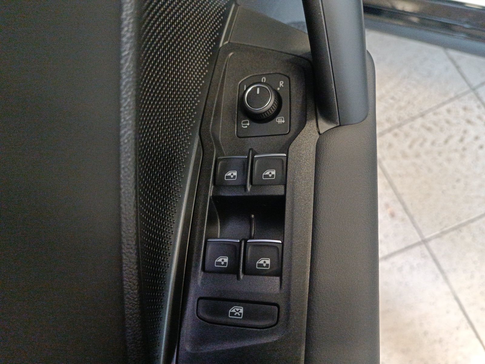 Volkswagen Tiguan - Bild 15