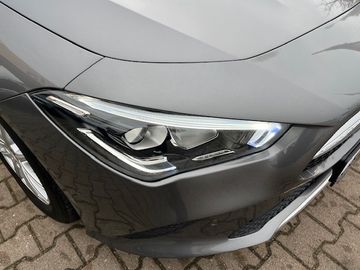 Mercedes CLA 200 Shooting Brake - 6