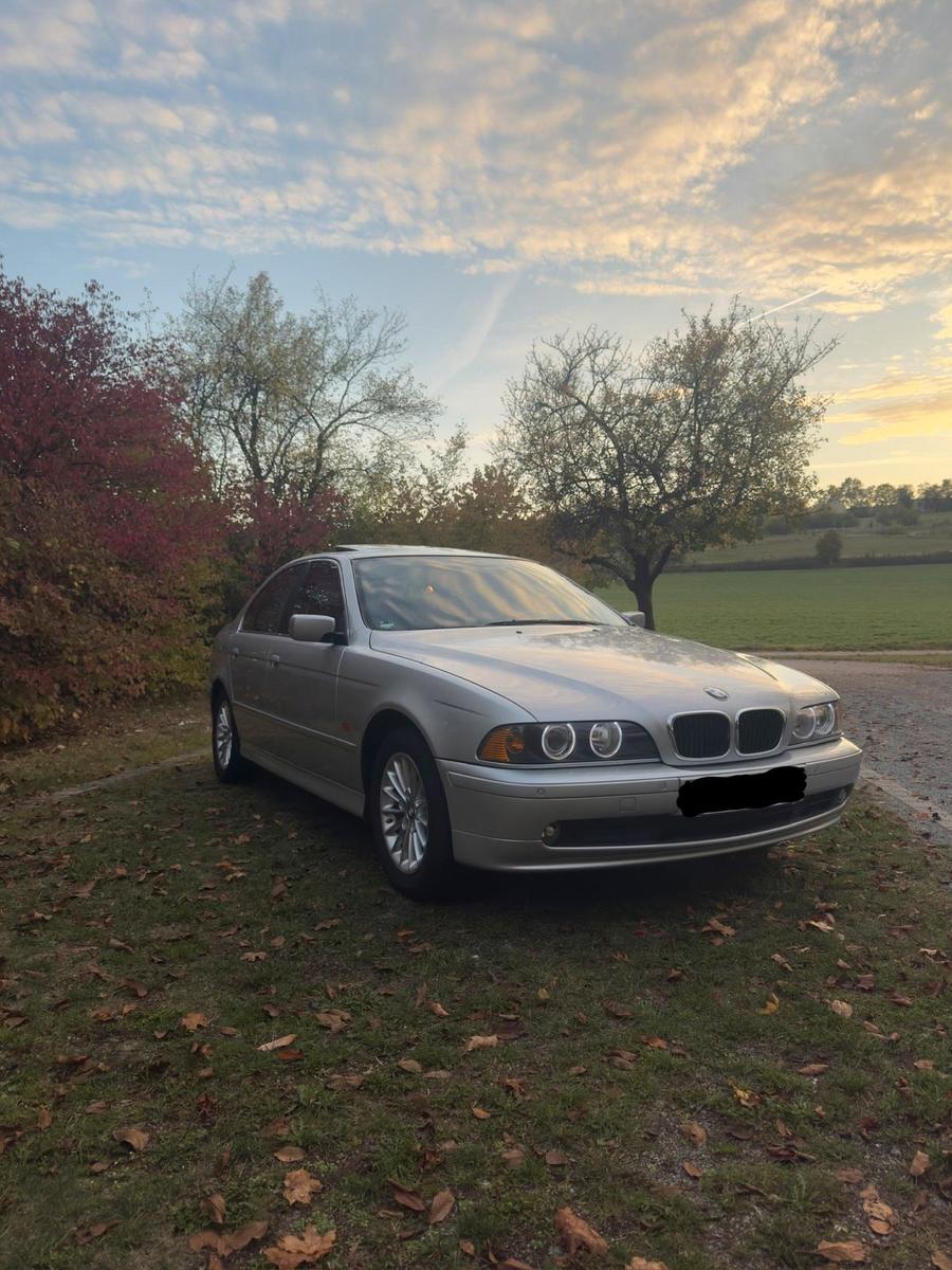 BMW 520