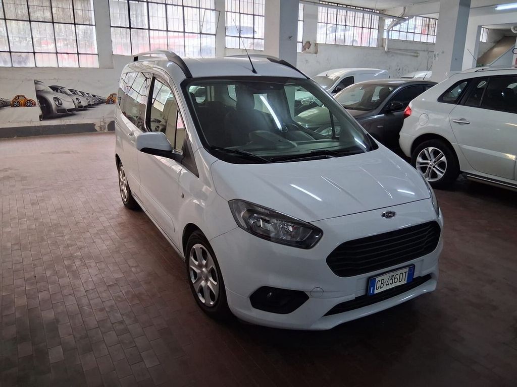 Image of Ford Tourneo Courier