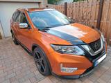 Nissan X-Trail 4x4 TEKNA 2.0 dCi DPF TEKNA 360° Kamera - Nissan X-Trail: Allradantrieb, 2.0